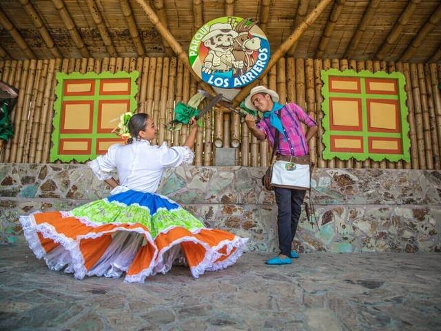 Baile del arriero con machetes